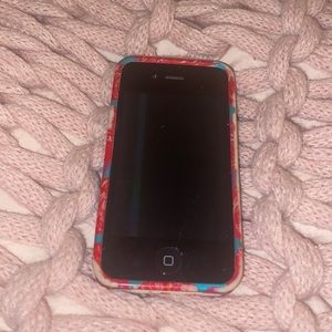 iPhone 4 w/ Lilly Pulitzer case